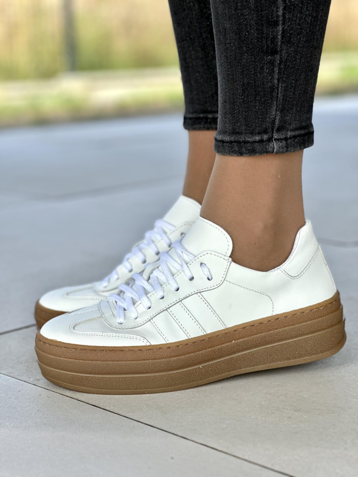 Białe trampki damskie skórzane OLEKSY polskiej produkcji
