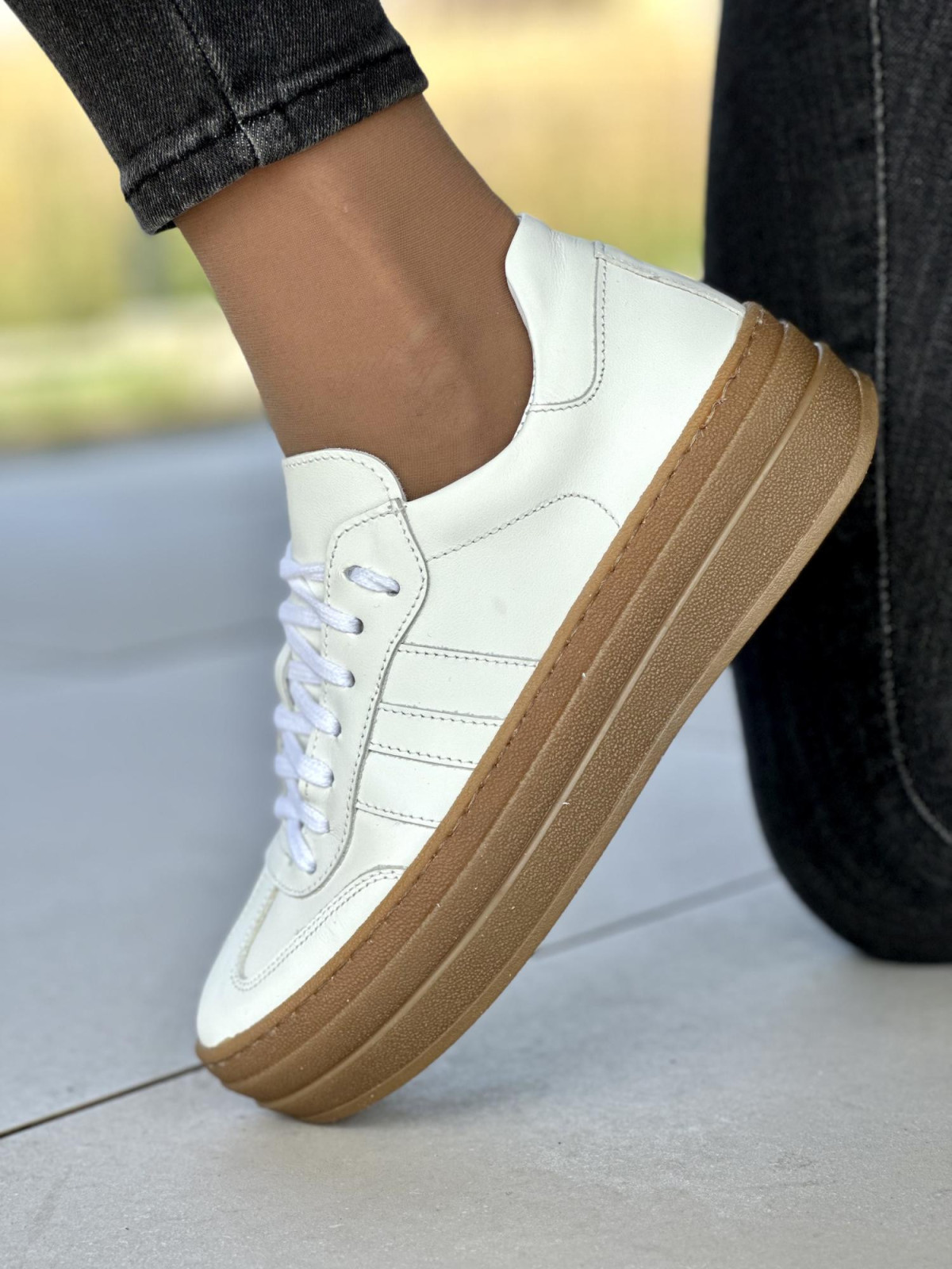 Białe trampki damskie skórzane OLEKSY polskiej produkcji