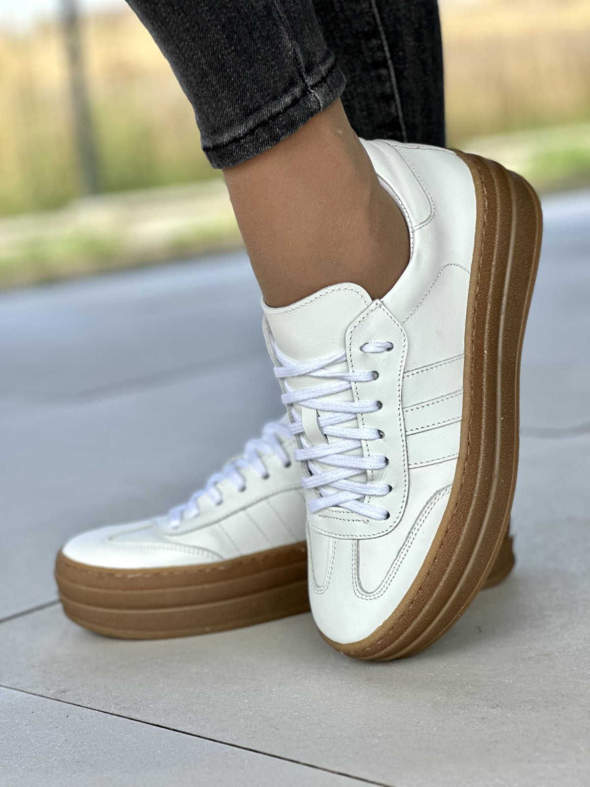 Białe trampki damskie skórzane OLEKSY polskiej produkcji