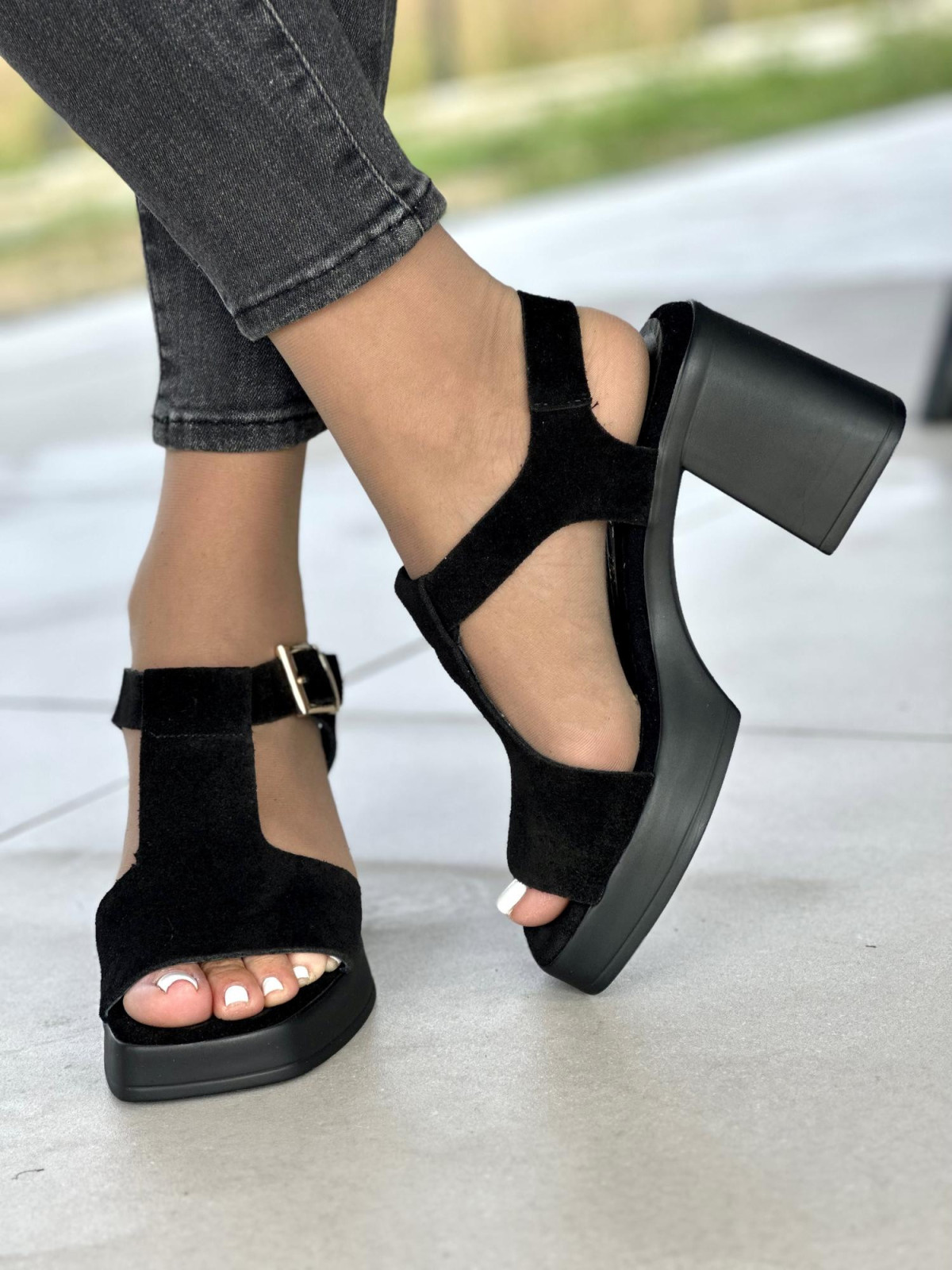 Czarne sandały damskie skórzane OLEKSY polskiej produkcji na wygodnym obcasie