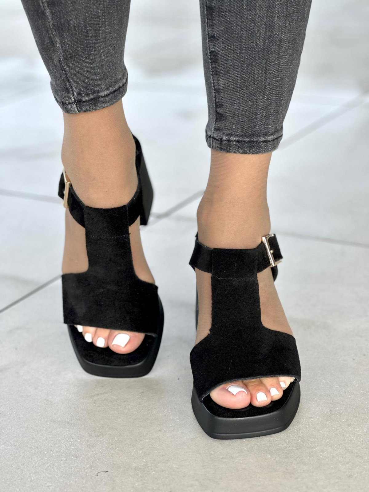 Czarne sandały damskie skórzane OLEKSY polskiej produkcji na wygodnym obcasie