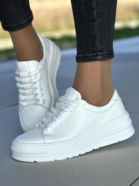 Białe trampki damskie skórzane OLEKSY polskiej produkcji