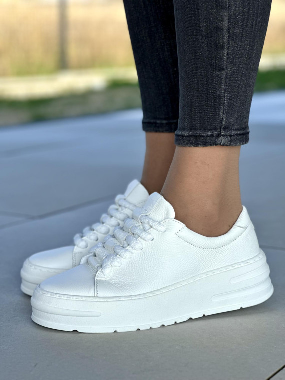 Białe trampki damskie skórzane OLEKSY polskiej produkcji