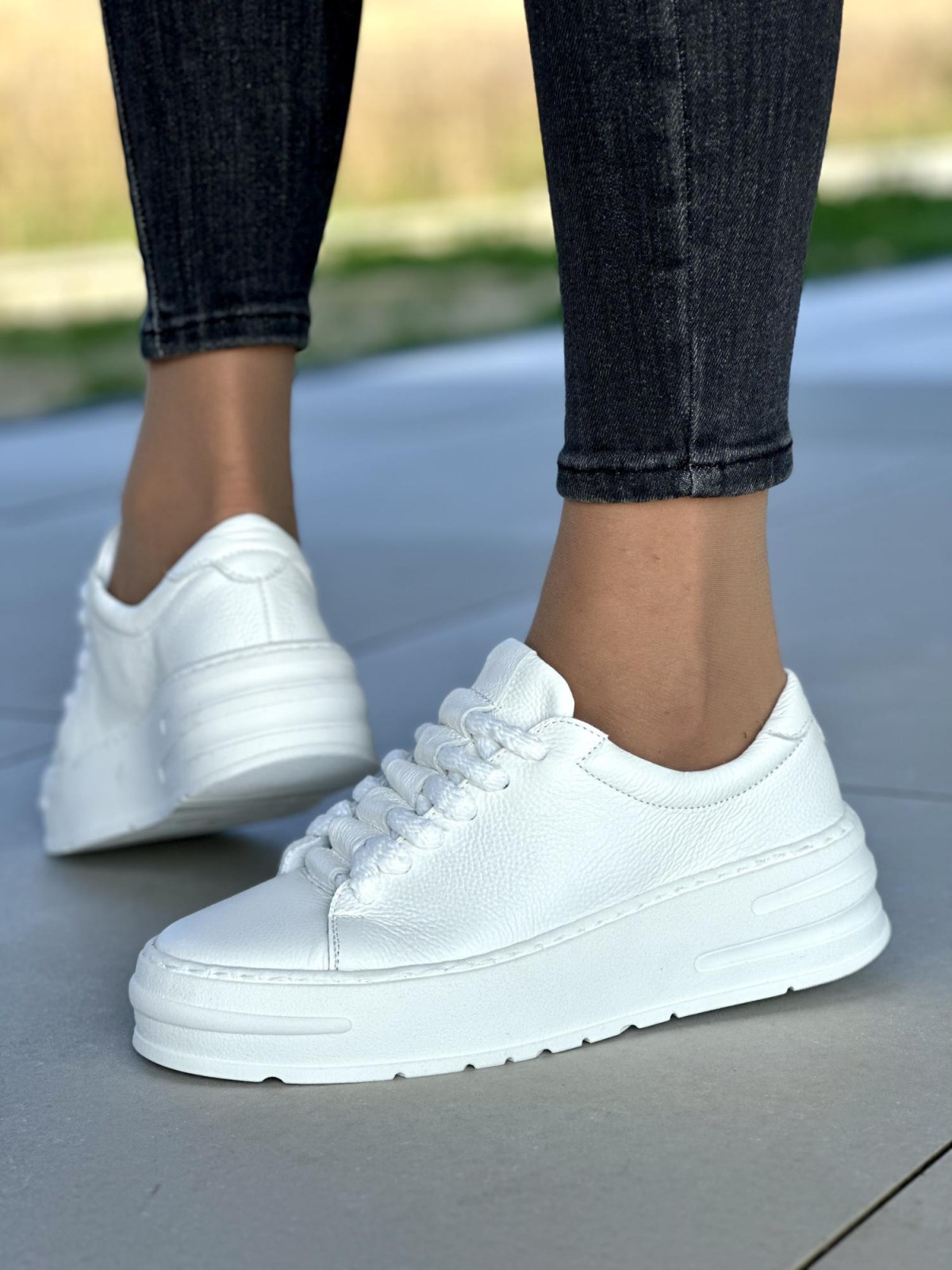 Białe trampki damskie skórzane OLEKSY polskiej produkcji