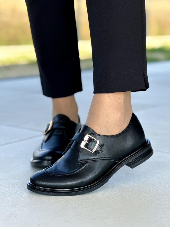 Czarne półbuty damskie skórzane OLEKSY polskiej produkcji