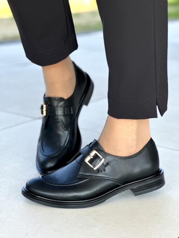 Czarne półbuty damskie skórzane OLEKSY polskiej produkcji