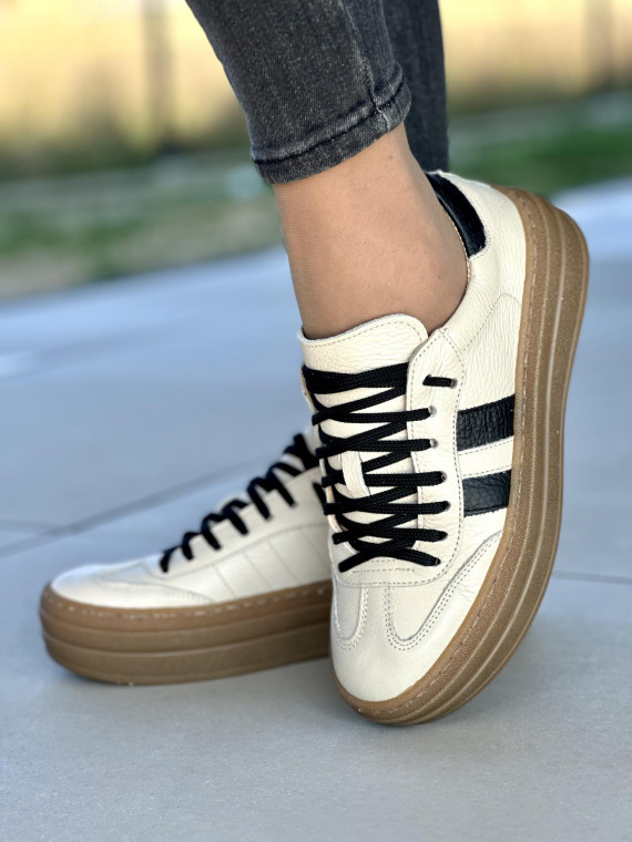 Beżowe trampki damskie skórzane OLEKSY polskiej produkcji