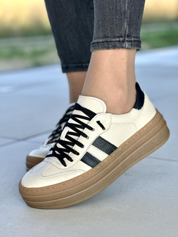 Beżowe trampki damskie skórzane OLEKSY polskiej produkcji