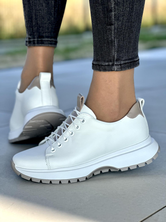 Białe sneakersy damskie OLEKSY ze skóry naturalnej polskiej produkcji
