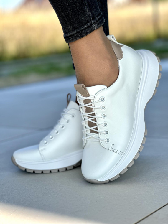 Białe sneakersy damskie OLEKSY ze skóry naturalnej polskiej produkcji