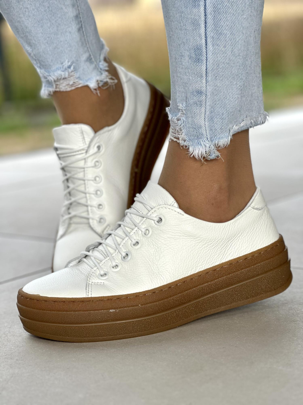 Białe trampki damskie skórzane OLEKSY polskiej produkcji