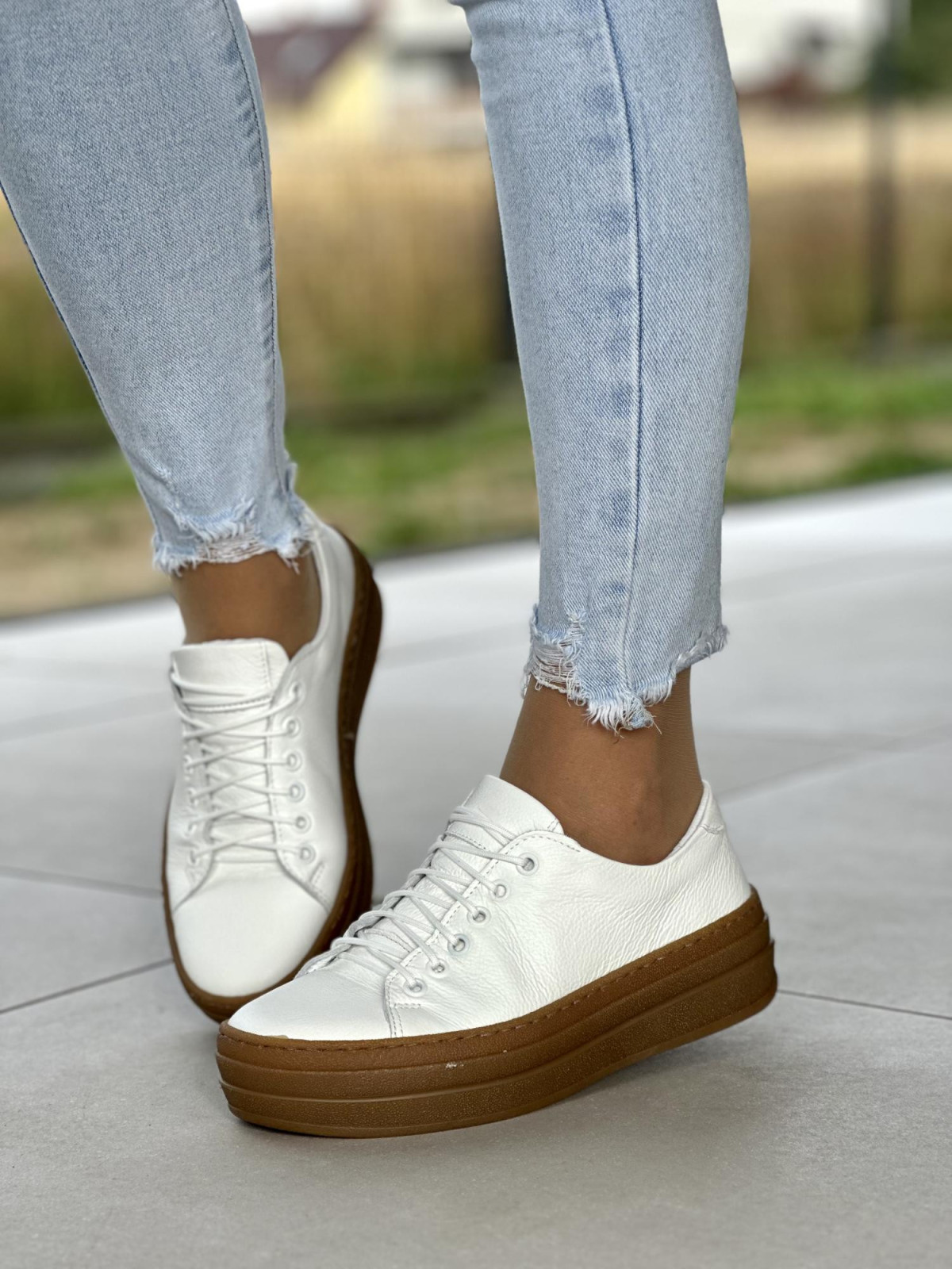 Białe trampki damskie skórzane OLEKSY polskiej produkcji