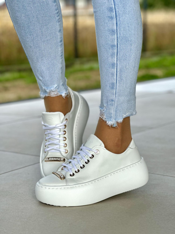 Białe trampki damskie skórzane OLEKSY polskiej produkcji na grubej podeszwie