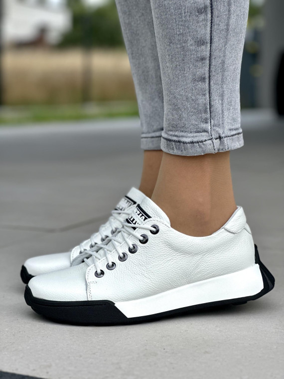 Białe sneakersy damskie OLEKSY ze skóry naturalnej polskiej produkcji
