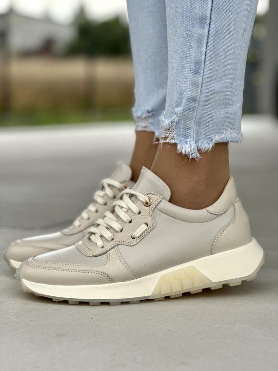 Beżowe sneakersy damskie skórzane OLEKSY polskiej produkcji