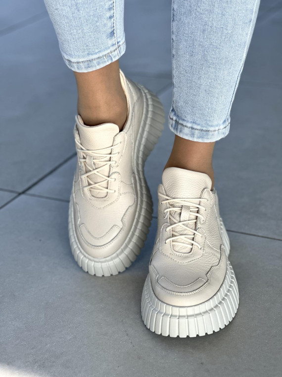 Beżowe sneakersy damskie skórzane OLEKSY polskiej produkcji na grubej podeszwie