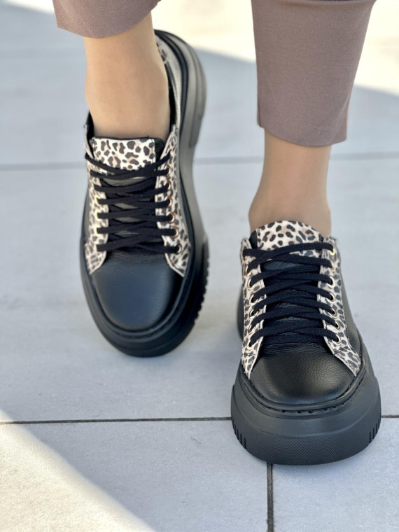 Czarne trampki damskie skórzane OLEKSY polskiej produkcji na grubej podeszwie