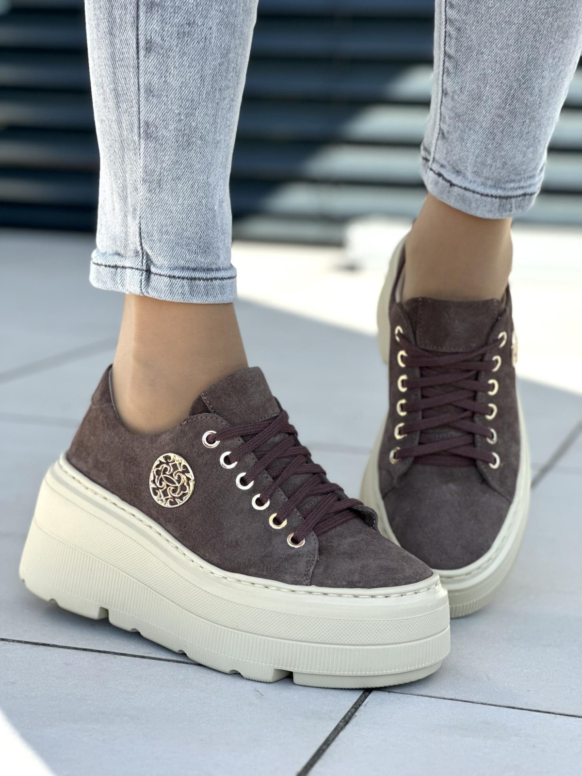 Brązowe trampki damskie skórzane OLEKSY polskiej produkcji na grubej podeszwie