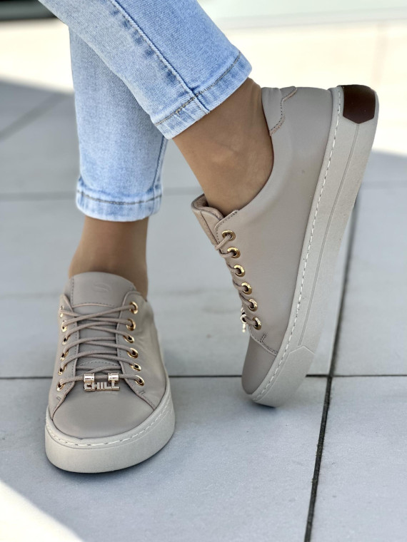 Beżowe trampki damskie skórzane OLEKSY polskiej produkcji