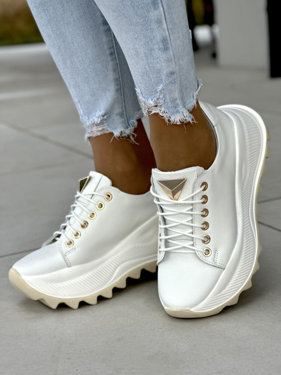 Białe sneakersy damskie OLEKSY ze skóry naturalnej polskiej produkcji na grubej podeszwie