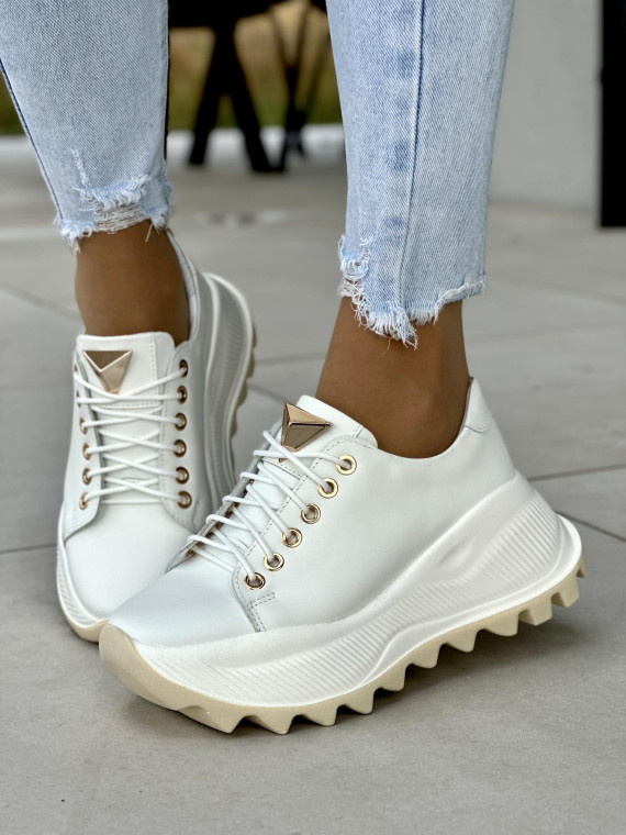Białe sneakersy damskie OLEKSY ze skóry naturalnej polskiej produkcji na grubej podeszwie