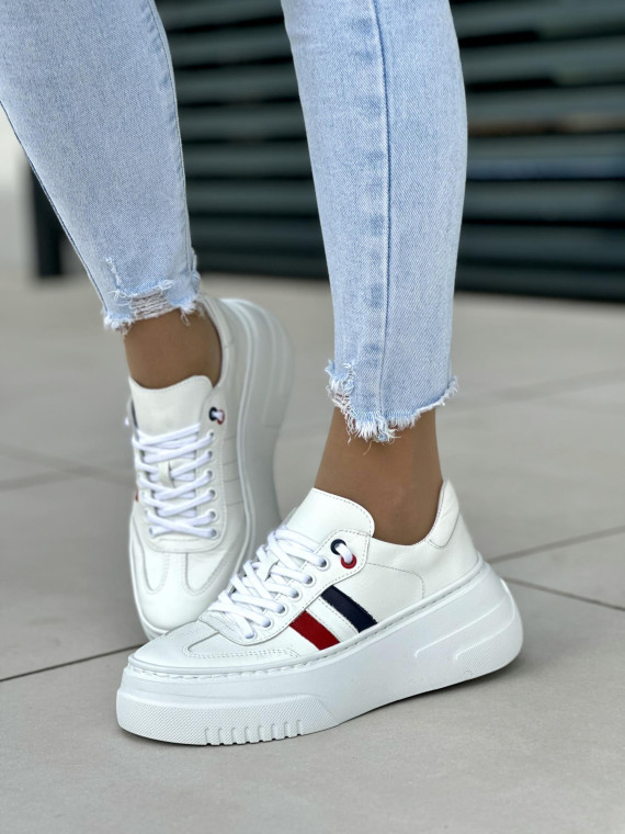 Białe trampki damskie skórzane OLEKSY polskiej produkcji na grubej podeszwie