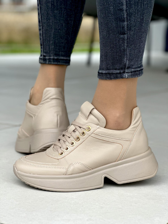 Beżowe sneakersy damskie OLEKSY ze skóry naturalnej polskiej produkcji