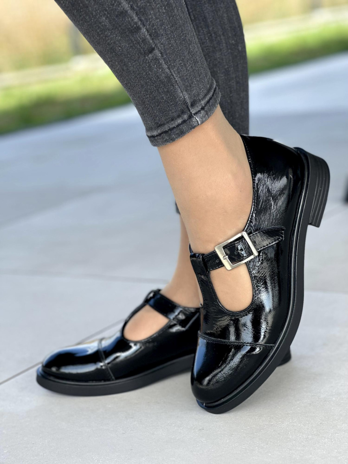 Eleganckie półbuty marki OLEKSY ze skóry naturalnej