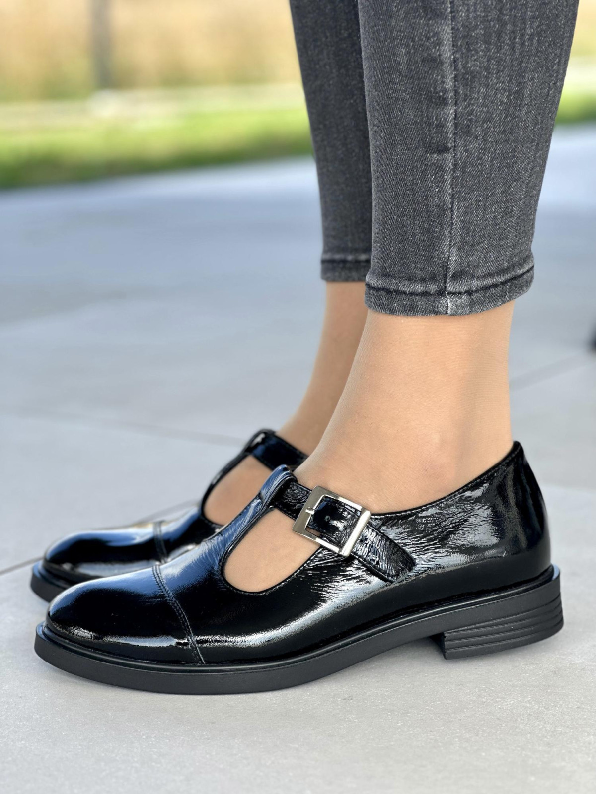 Eleganckie półbuty marki OLEKSY ze skóry naturalnej