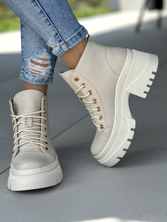 Stylowe i funkcjonalne trapery damskie skórzane OLEKSY Polskiej produkcji