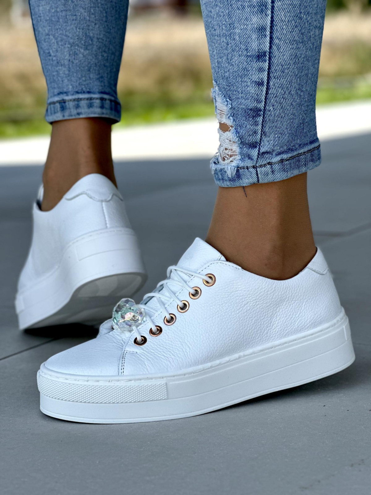 Nowoczesne i eleganckie sneakersy od polskiej marki OLEKSY ze skóry naturalnej