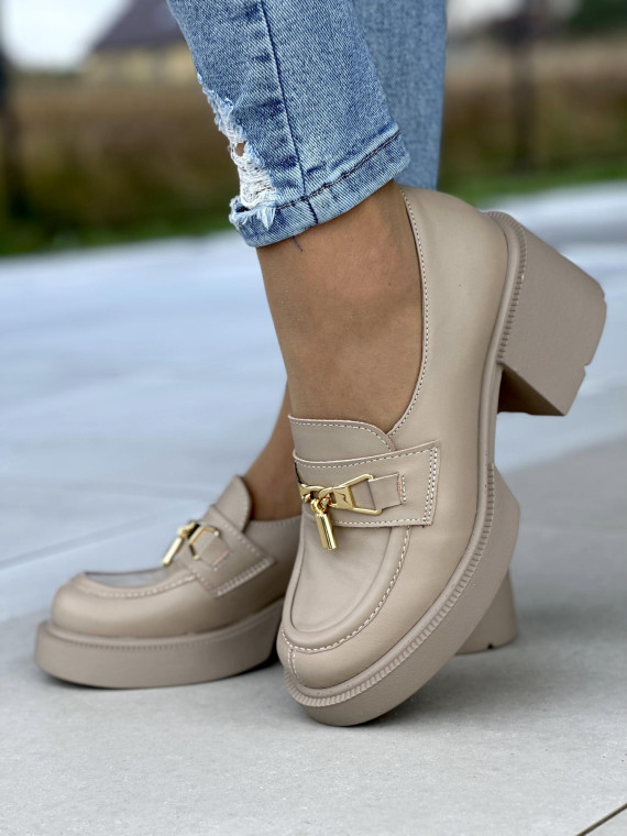 Stylowe skórzane półbuty od polskiej marki OLEKSY