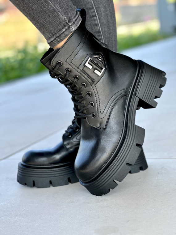 Damskie trapery skórzane