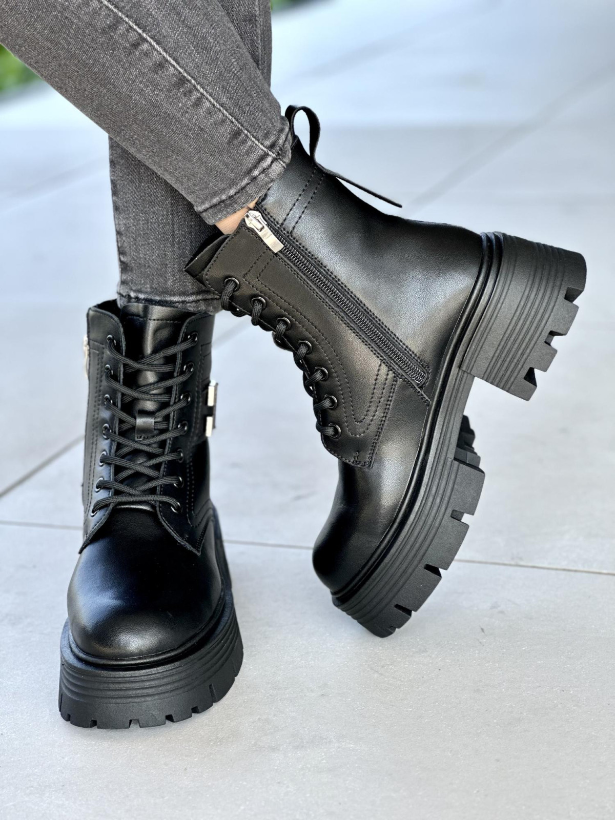 Damskie trapery skórzane