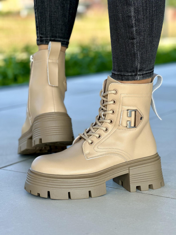 Stylowe trapery ocieplane, wykonane ze skóry naturalnej