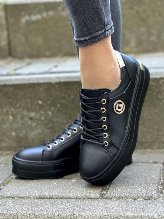 Czarne trampki damskie skórzane