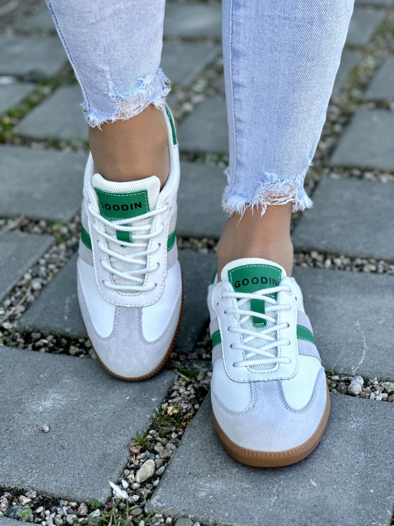 Stylowe trampki wykonane z wysokiej jakości skóry naturalnej