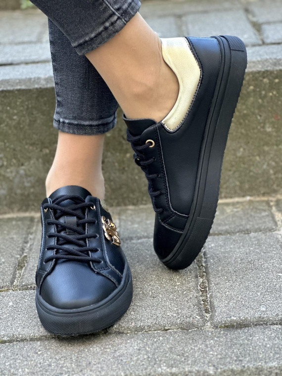 Idealne trampki ze skóry naturalnej