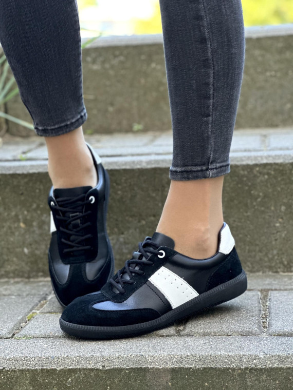 Stylowe trampki ze skóry naturalnej