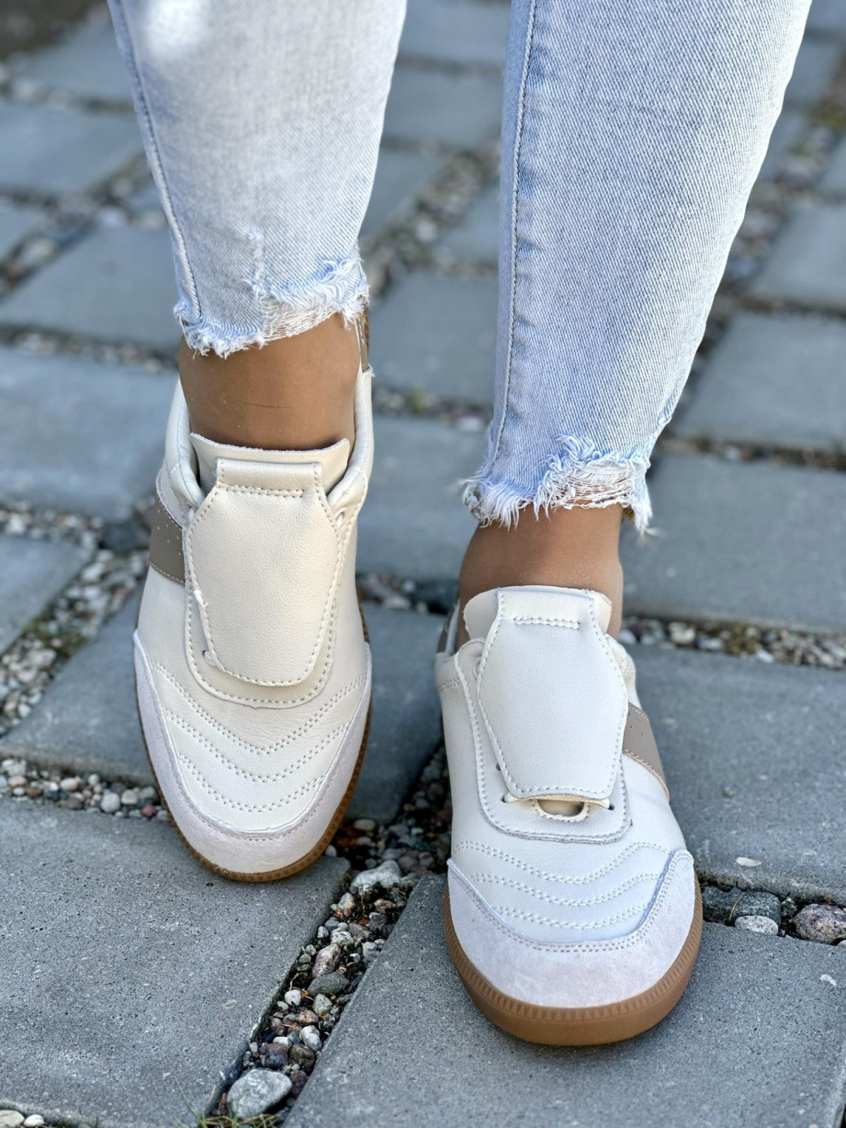 Beżowe Trampki ze Skóry Naturalnej