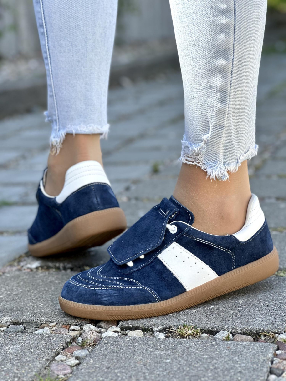 Stylowe Trampki ze Skóry Naturalnej