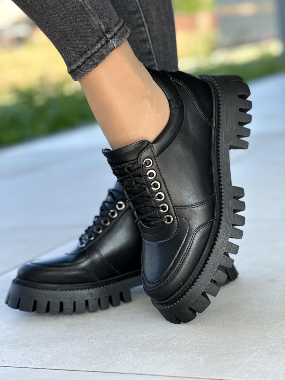 Półbuty ze skóry naturalnej OLEKSY Polskiej produkcji