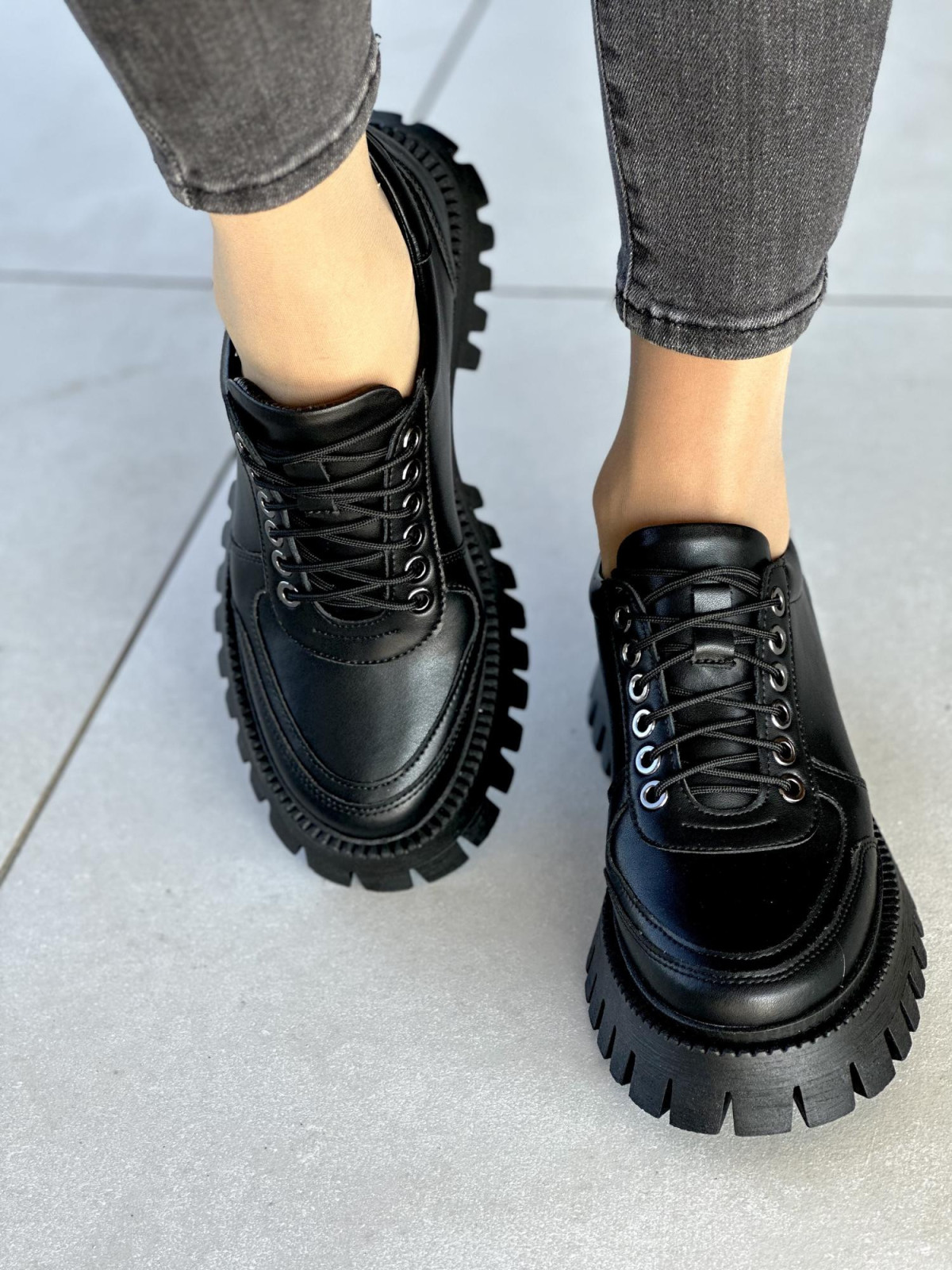 Półbuty ze skóry naturalnej OLEKSY Polskiej produkcji