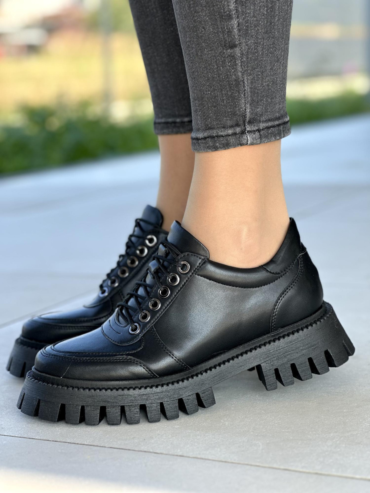 Półbuty ze skóry naturalnej OLEKSY Polskiej produkcji