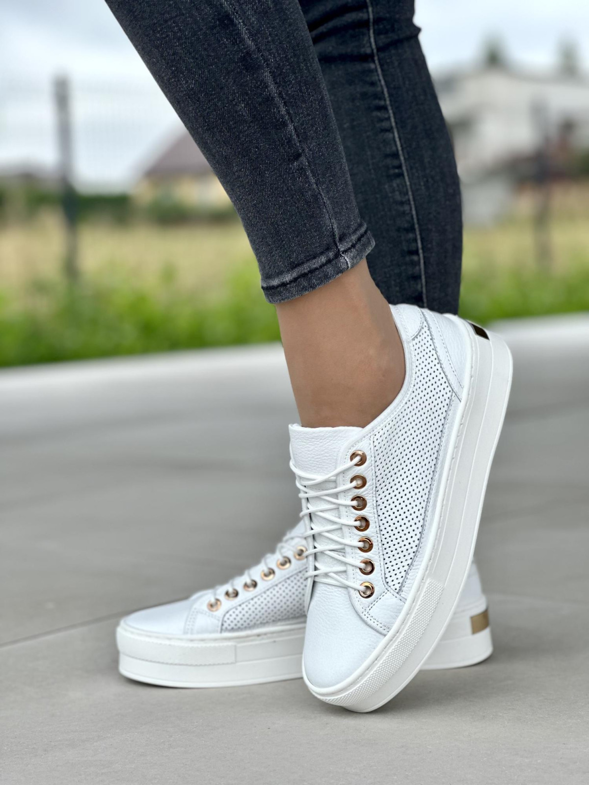 Damskie trampki skórzane OLEKSY – Elegancja w sportowym stylu