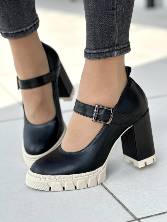 Eleganckie półbuty na obcasie OLEKSY Polskiej produkcji