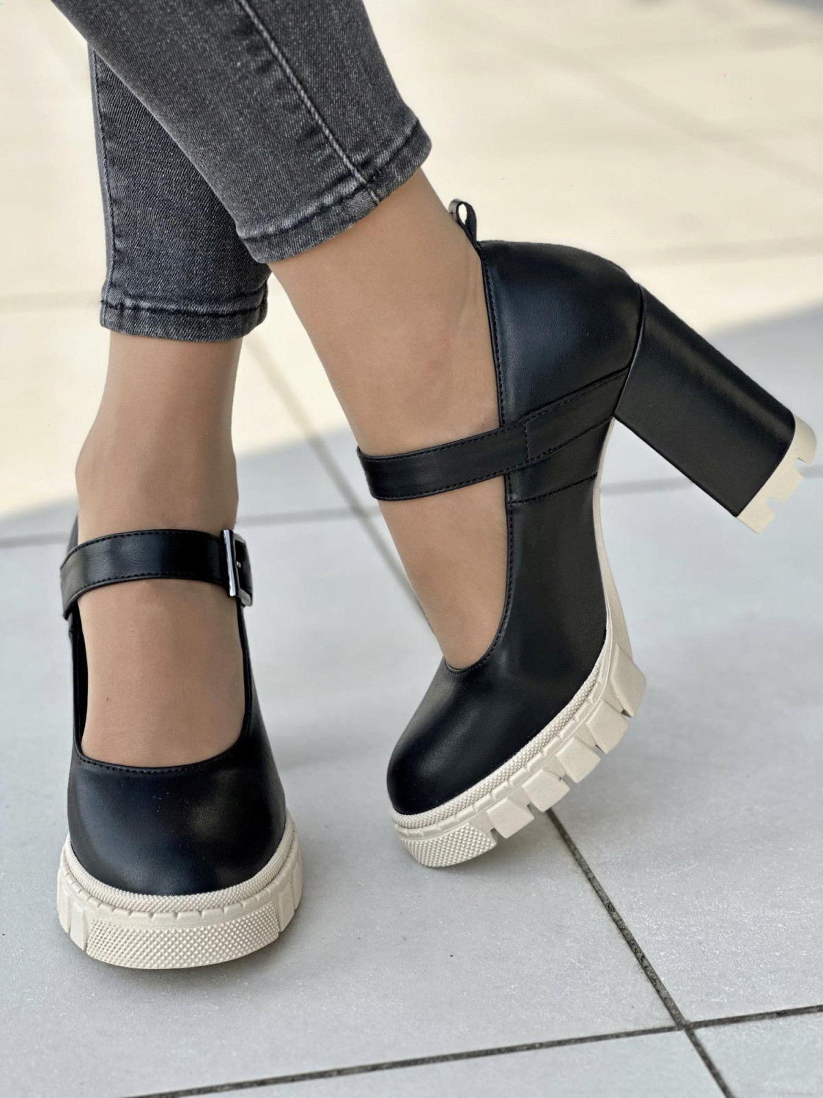 Eleganckie półbuty na obcasie OLEKSY Polskiej produkcji