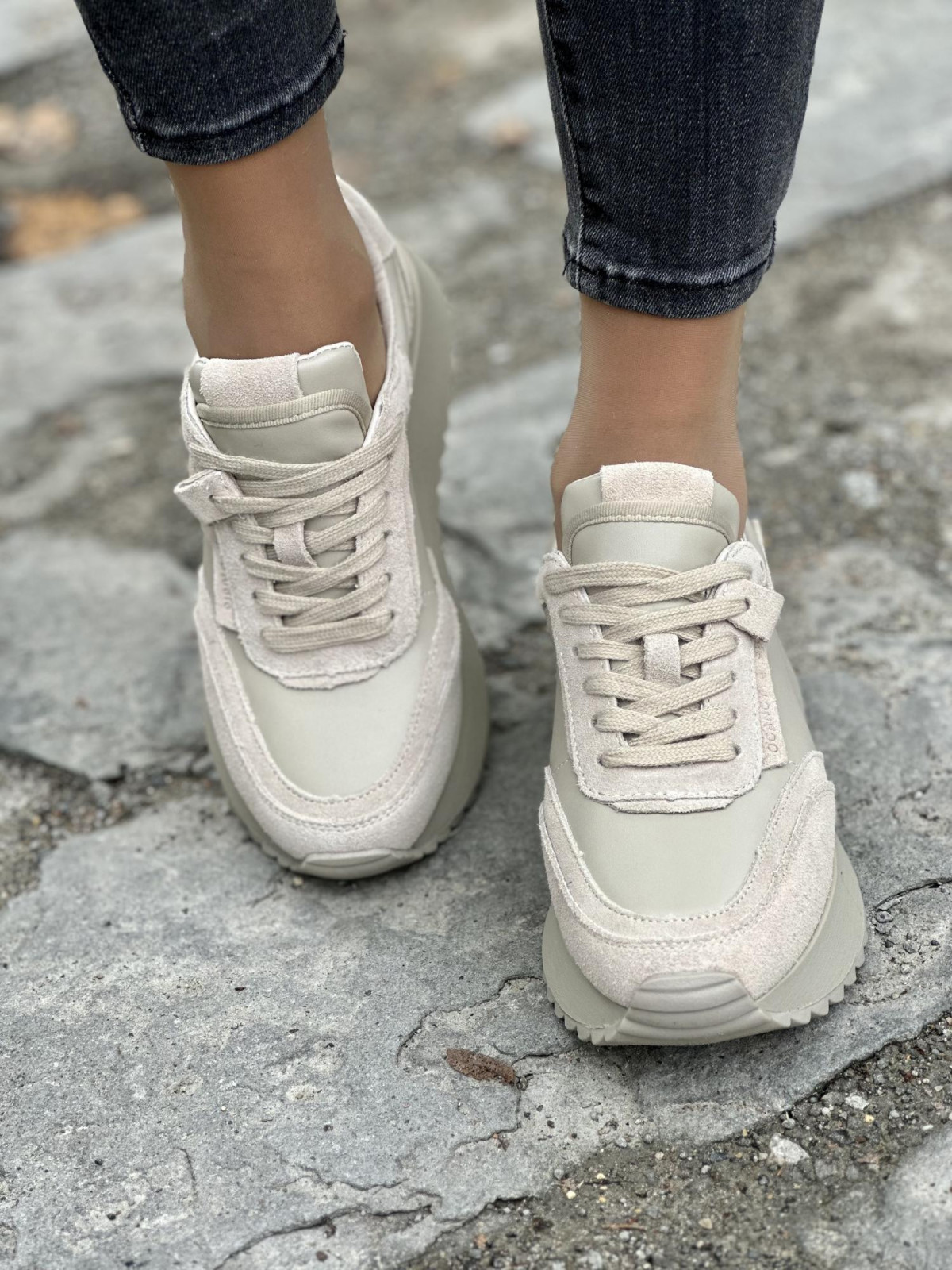 Damskie sneakersy skórzane