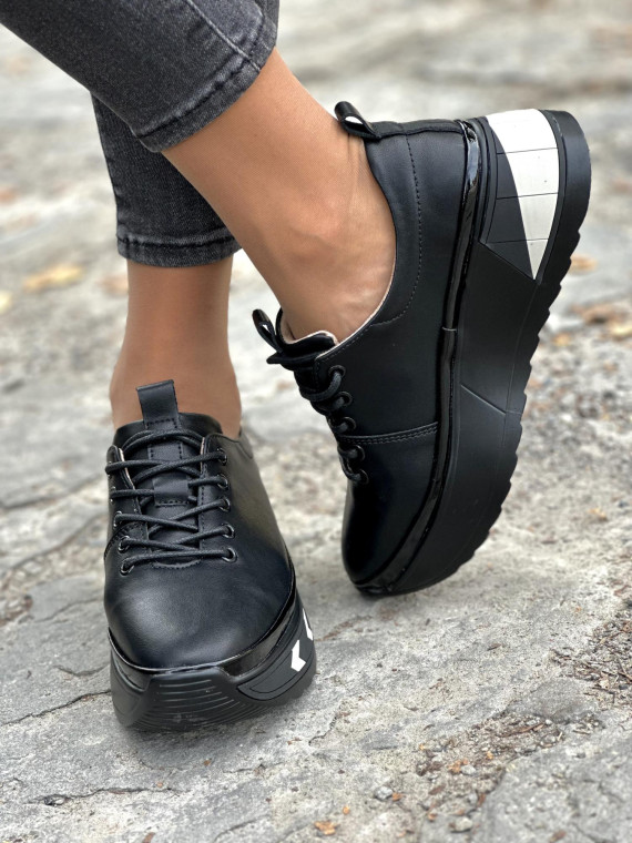 Nowoczesne sneakersy ze skóry naturalnej