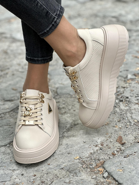 Nowoczesne sneakersy z najwyższej jakości skóry naturalnej